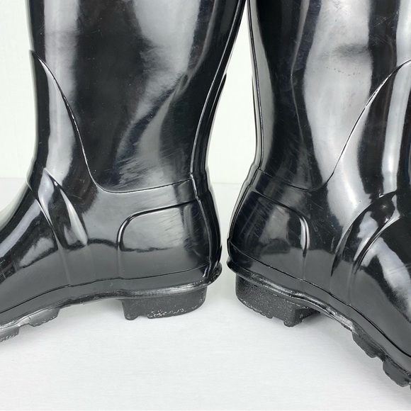 Hunter Tall Fully Waterproof Rain Boots Size 8 Female, 7 Male, Color Black gloss - Picture 9 of 9